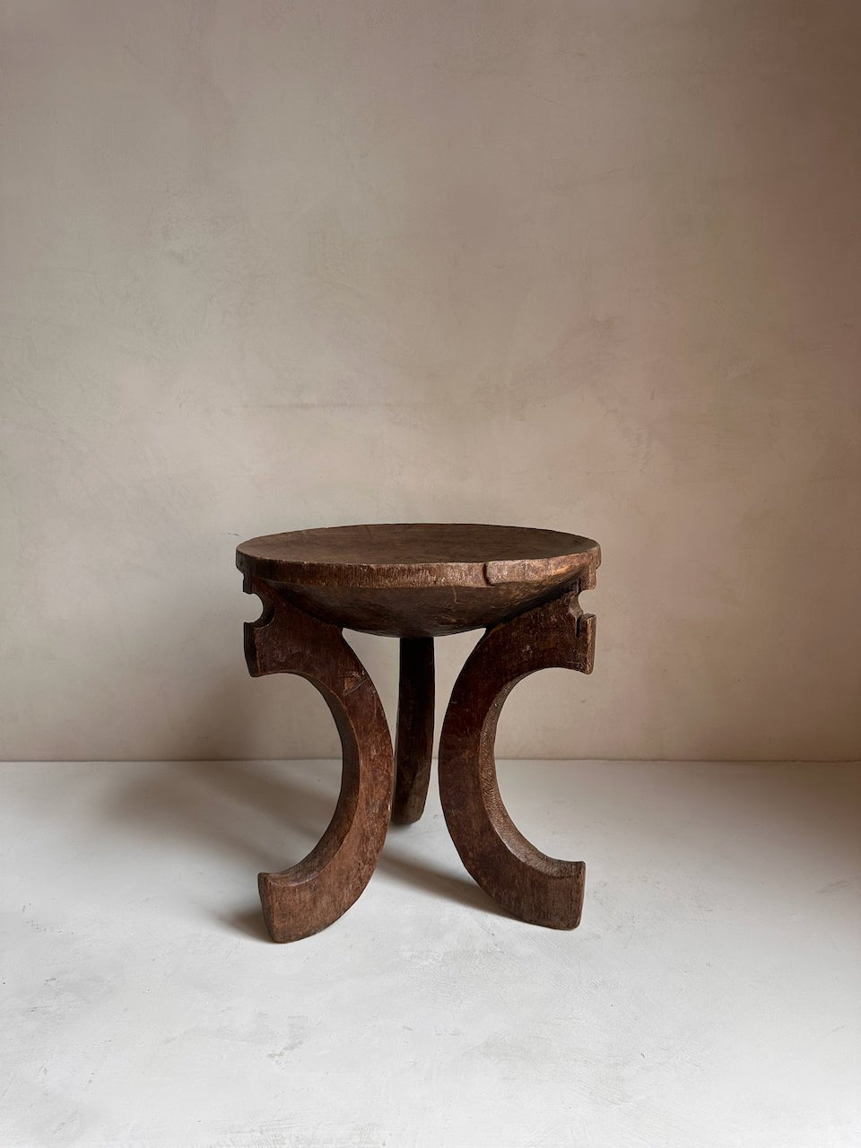 The Corner - Oromo stool Nº 71 - African Benches & Stools