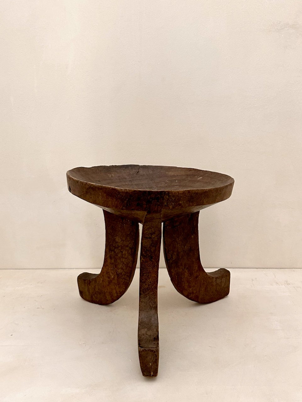 The Corner - Oromo stool Nº 75 - African Benches & Stools