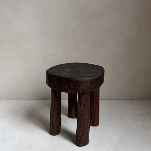 The Corner - Round Senufo stool N° 14 - African Benches & Stools