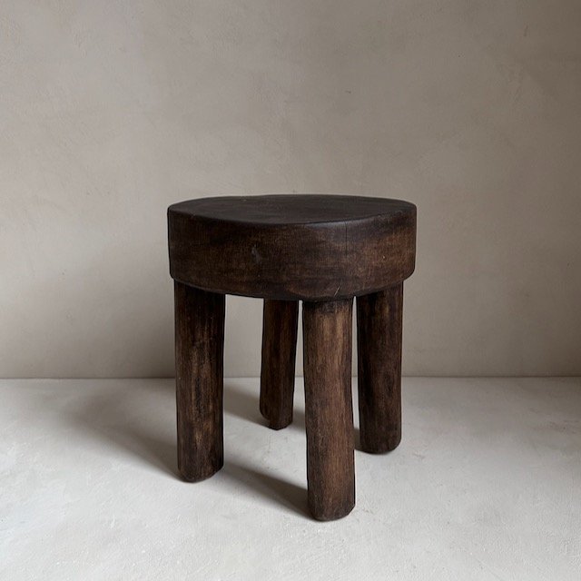 The Corner - Round Senufo stool N° 15 - African Benches & Stools
