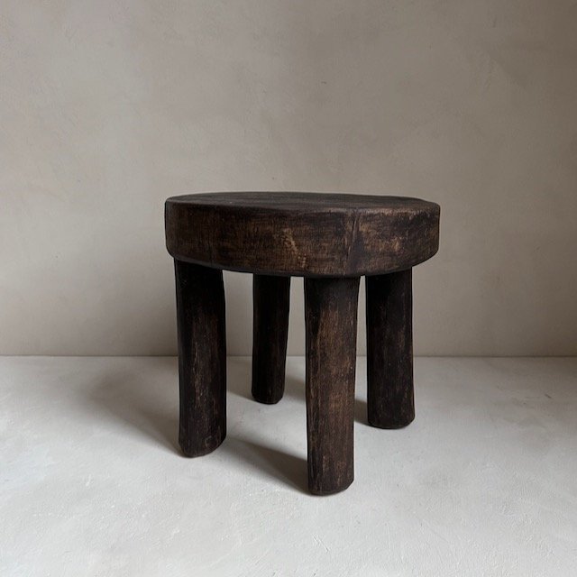 The Corner - Round Senufo stool N° 16 - African Benches & Stools