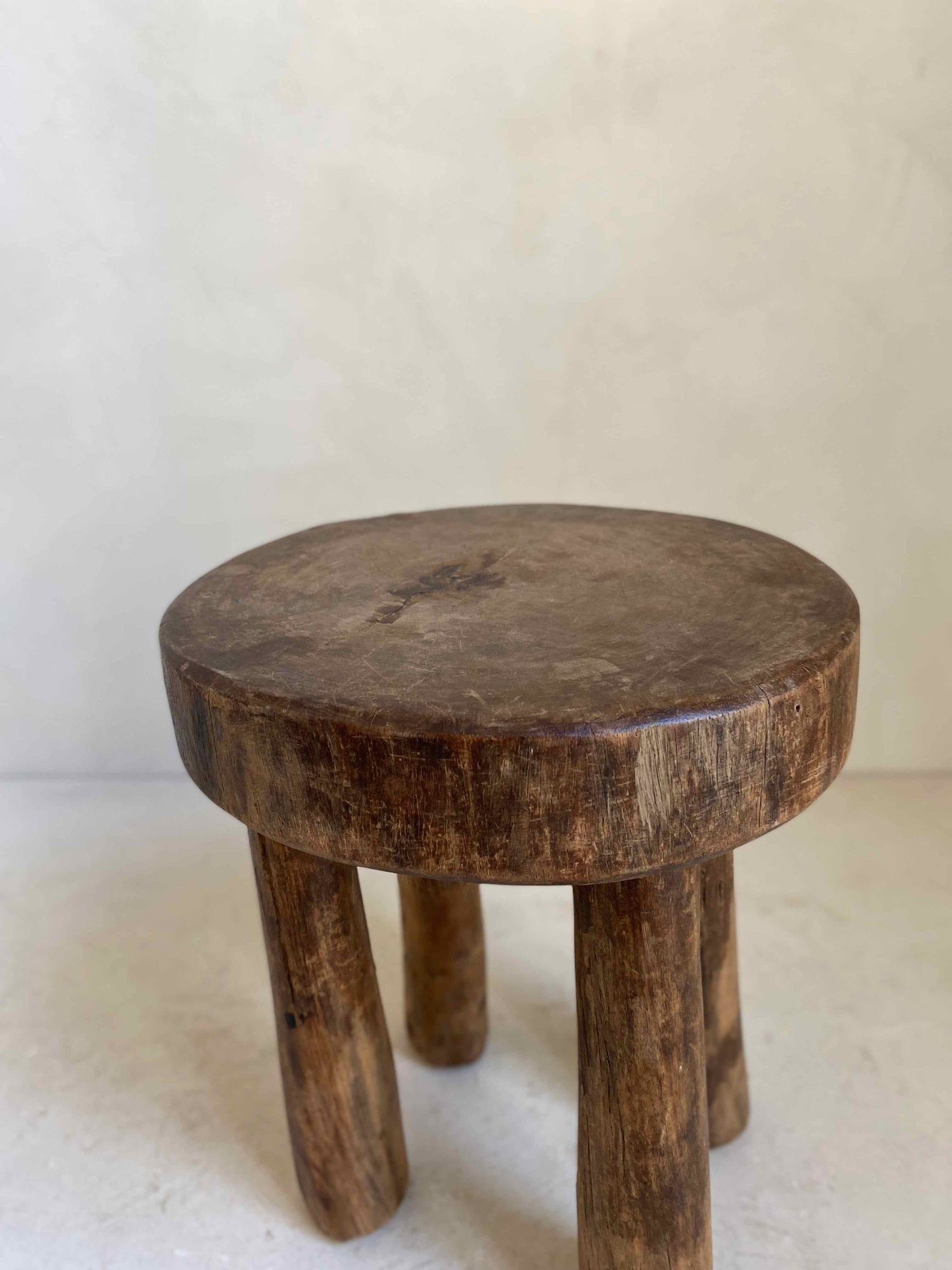 The Corner - Round senufo stool N°1 - African Benches & Stools