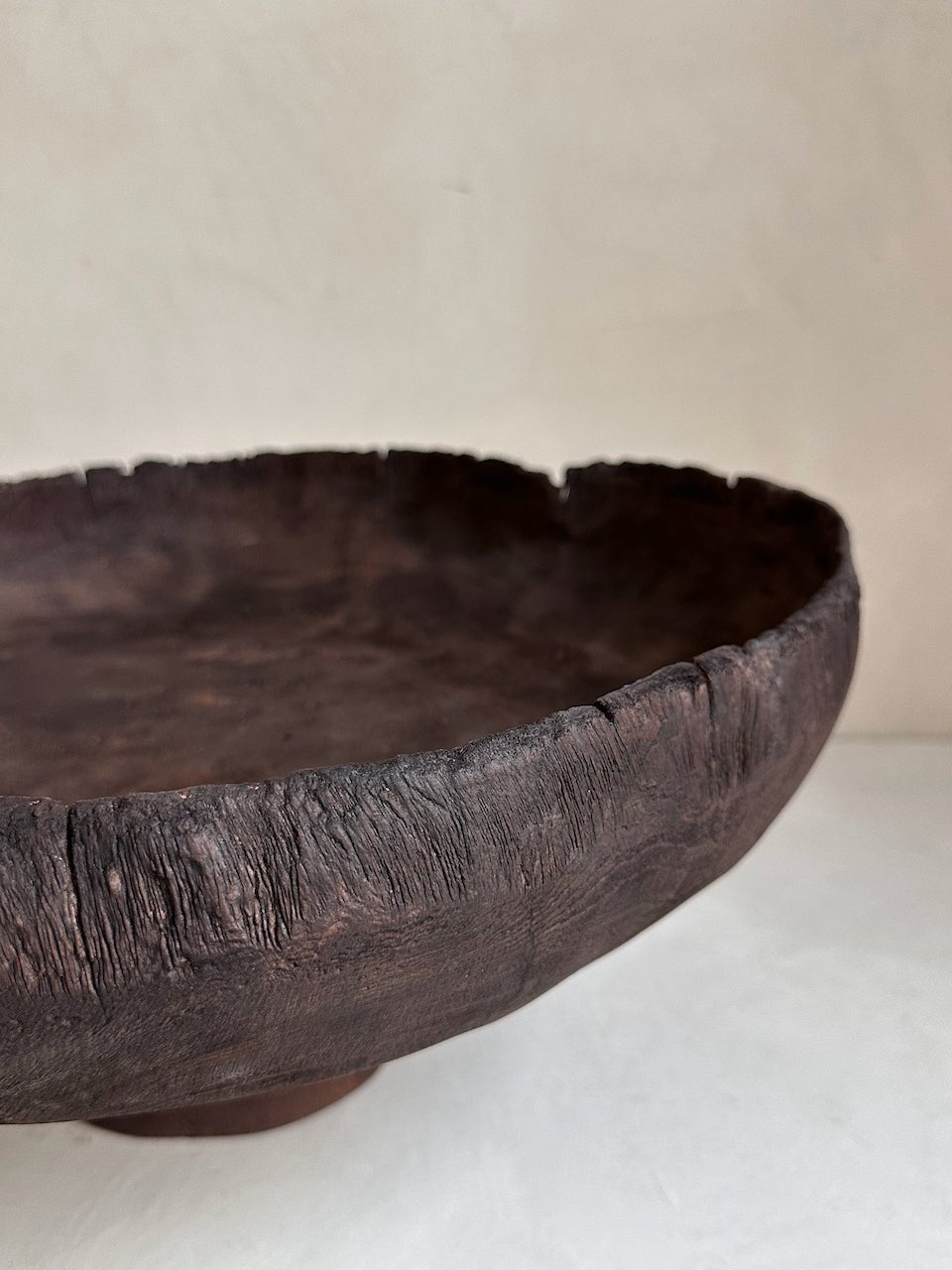 The Corner - Round tray with feet N° 17 - Decoration