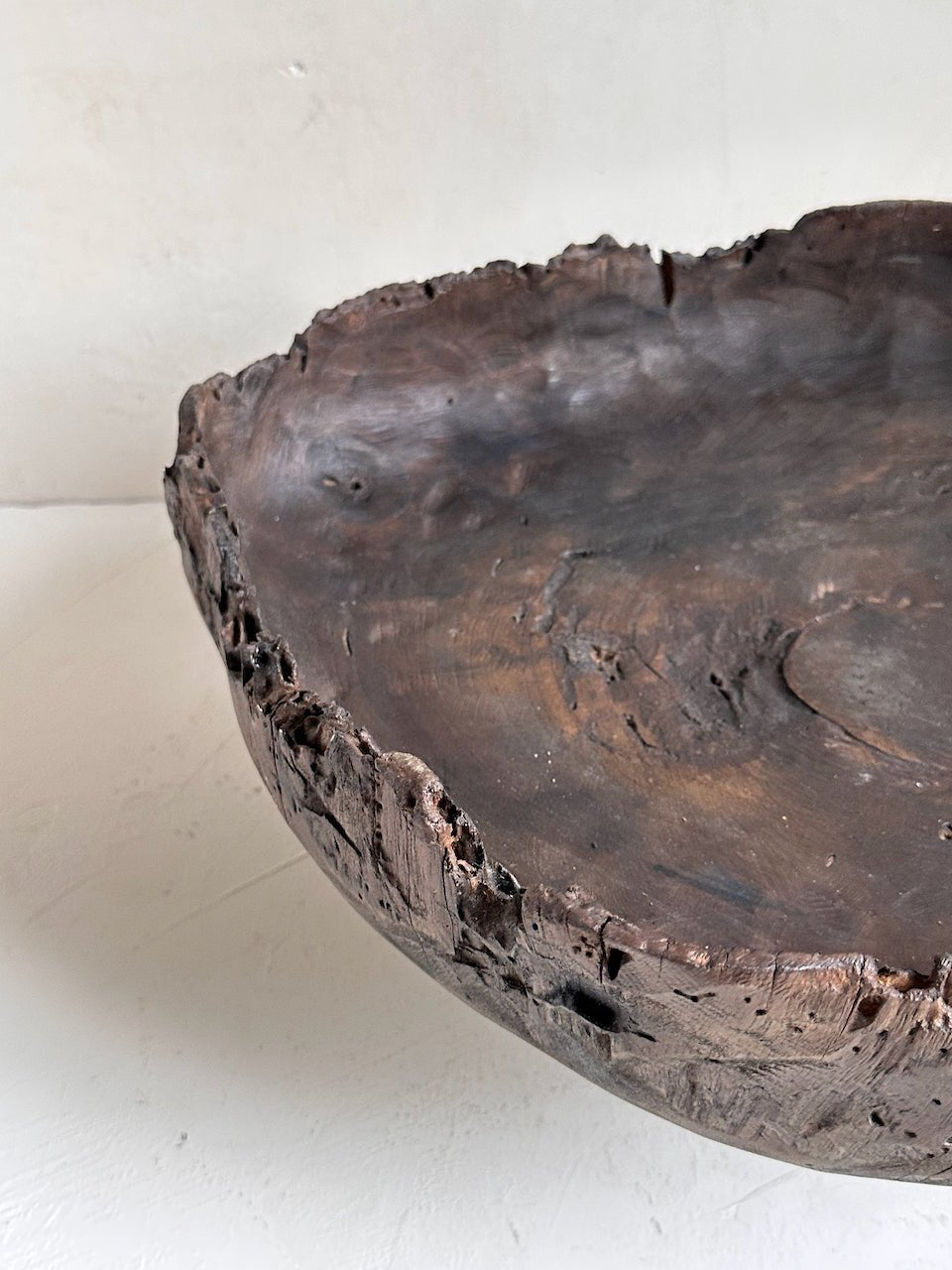 The Corner - Round tray with feet N° 16 - Decoration