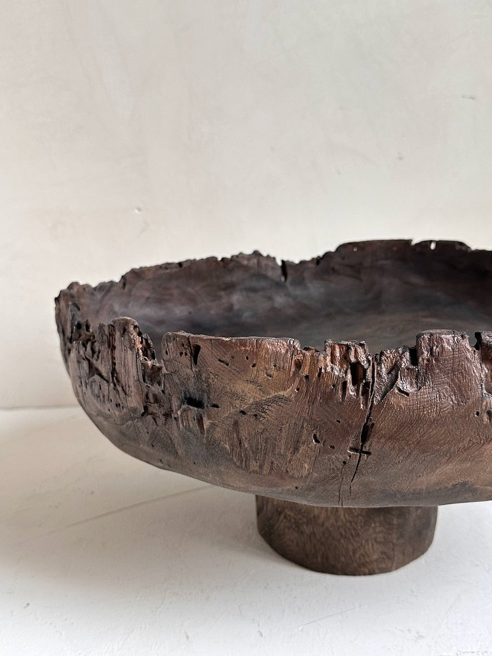 The Corner - Round tray with feet N° 16 - Decoration