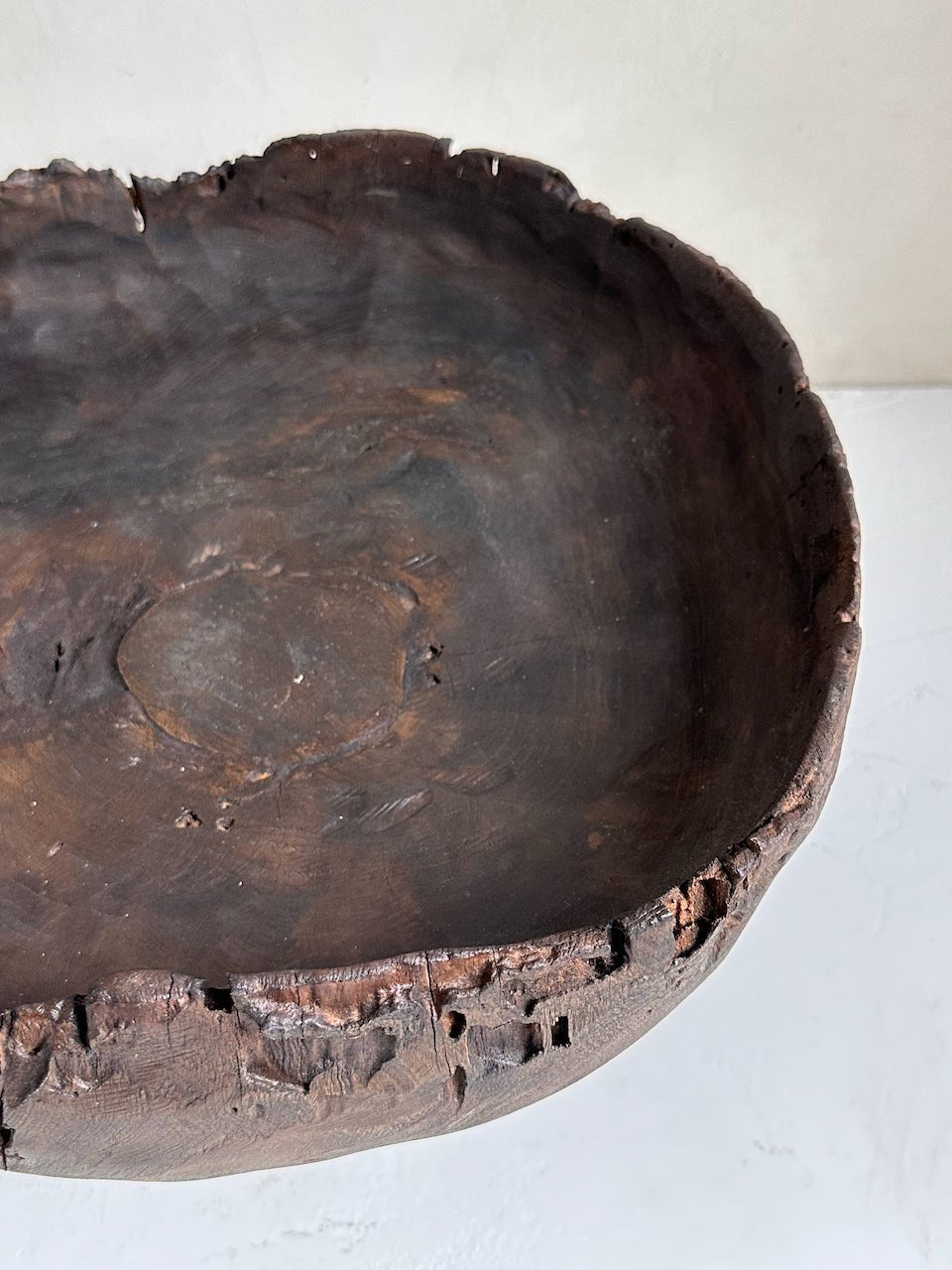 The Corner - Round tray with feet N° 16 - Decoration