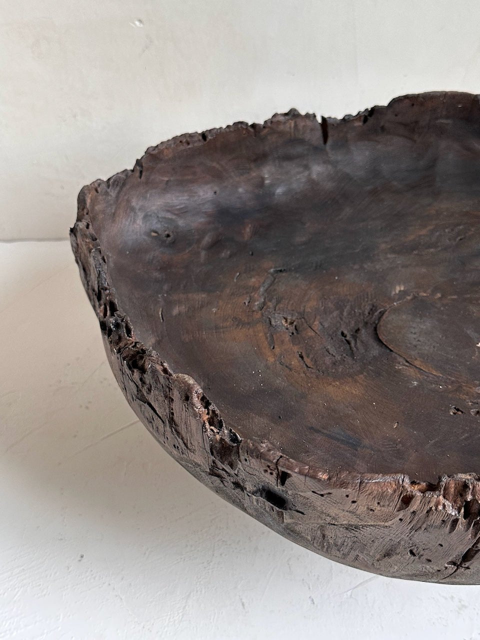 The Corner - Round tray with feet N° 16 - Decoration