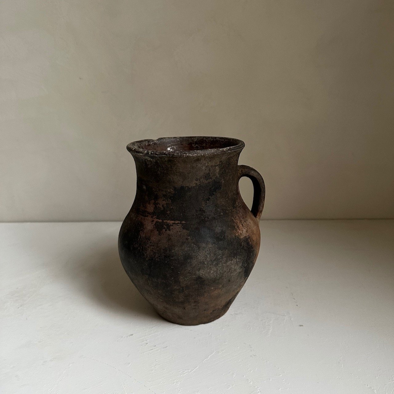 The Corner - Rustic earthenware pot No 99 - 