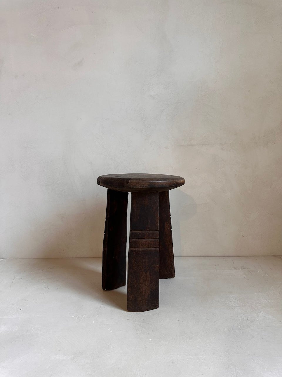 The Corner - Senufo Kokologo stool N° 8 - African Benches & Stools