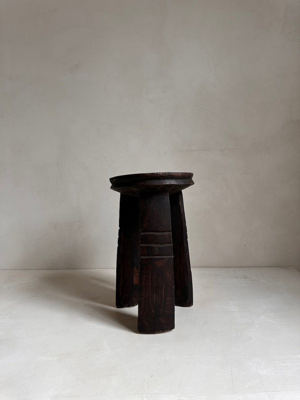The Corner - Senufo Kokologo stool N°5 - African Benches & Stools