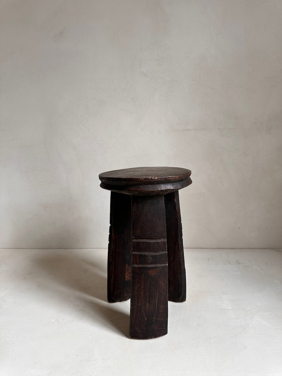 The Corner - Senufo Kokologo stool N°5 - African Benches & Stools