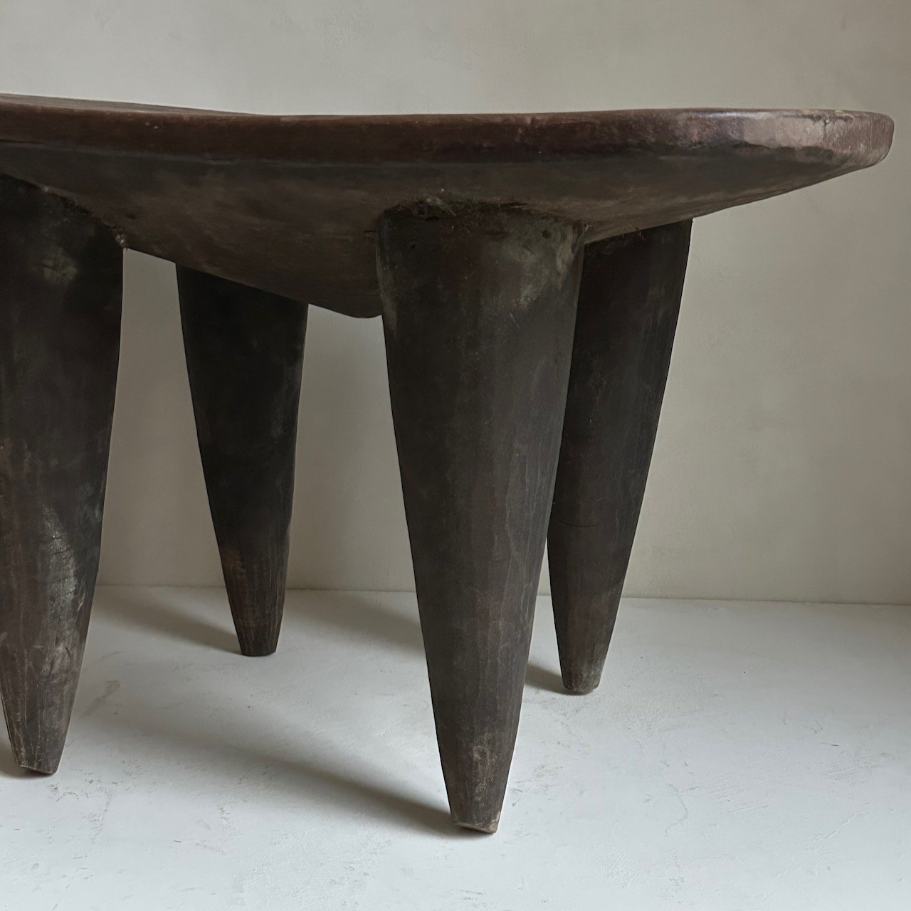 The Corner - Senufo stool N° 29 - African Benches & Stools