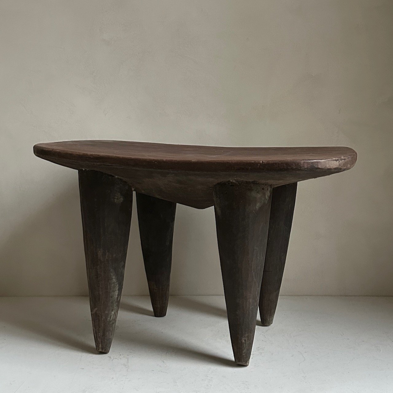 The Corner - Senufo stool N° 29 - African Benches & Stools