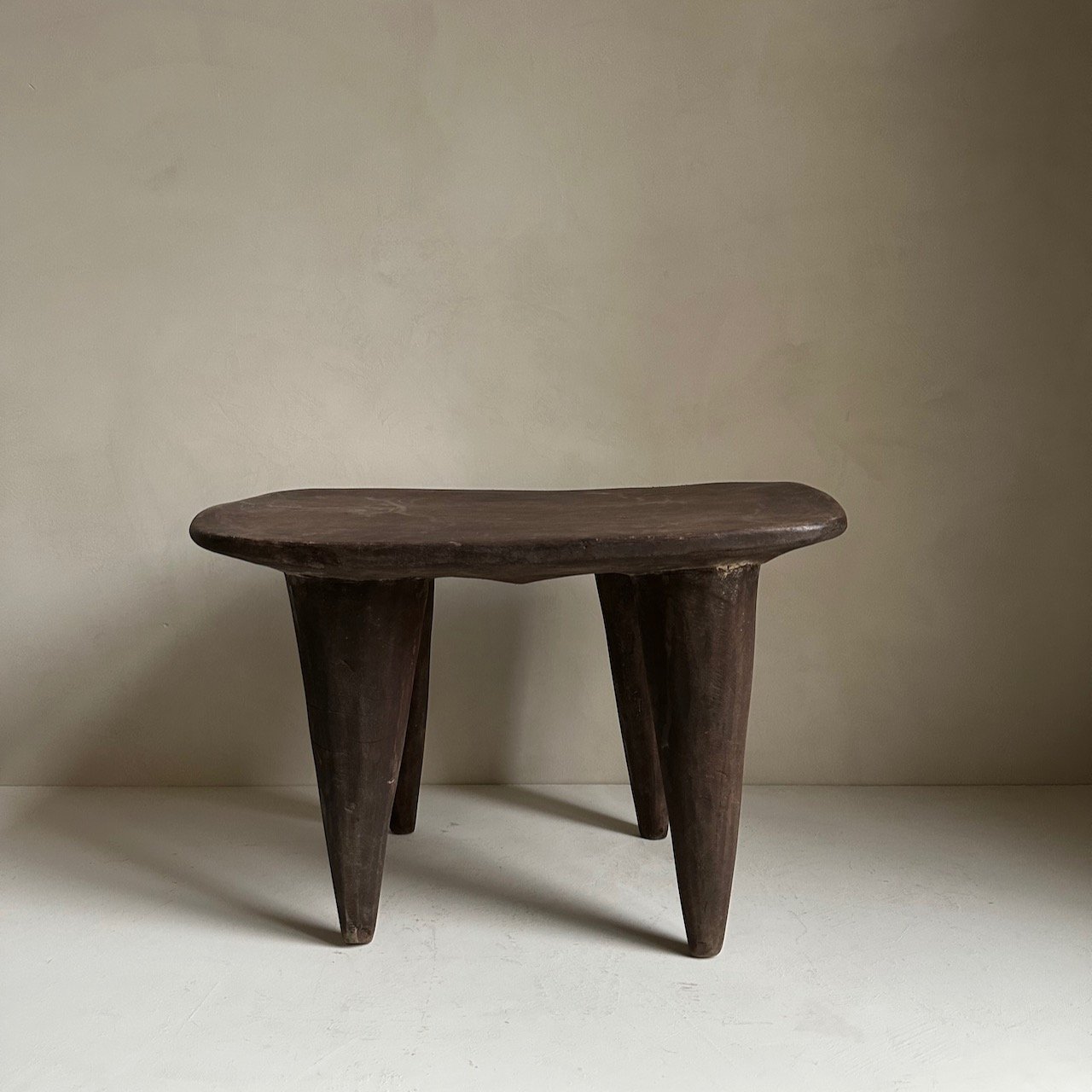 The Corner - Senufo stool N° 30 - African Benches & Stools