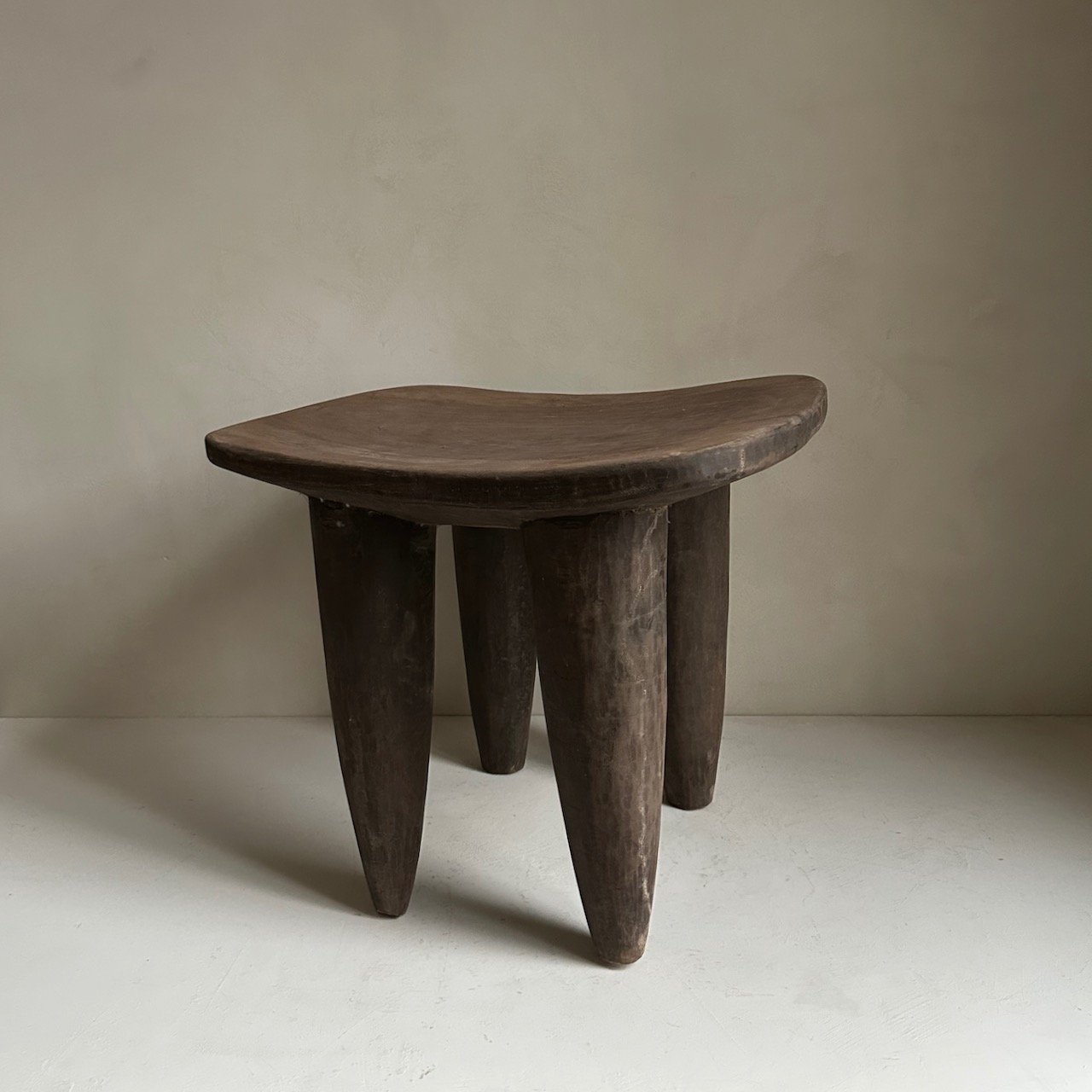 The Corner - Senufo stool N° 32 - African Benches & Stools