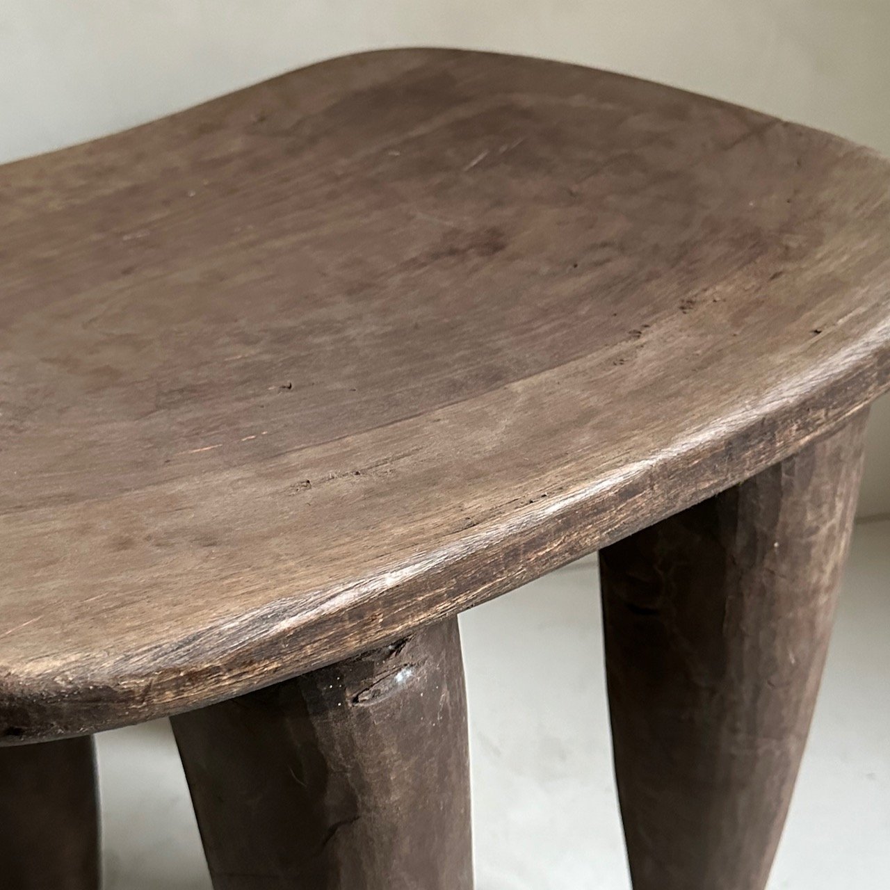 The Corner - Senufo stool N° 32 - African Benches & Stools