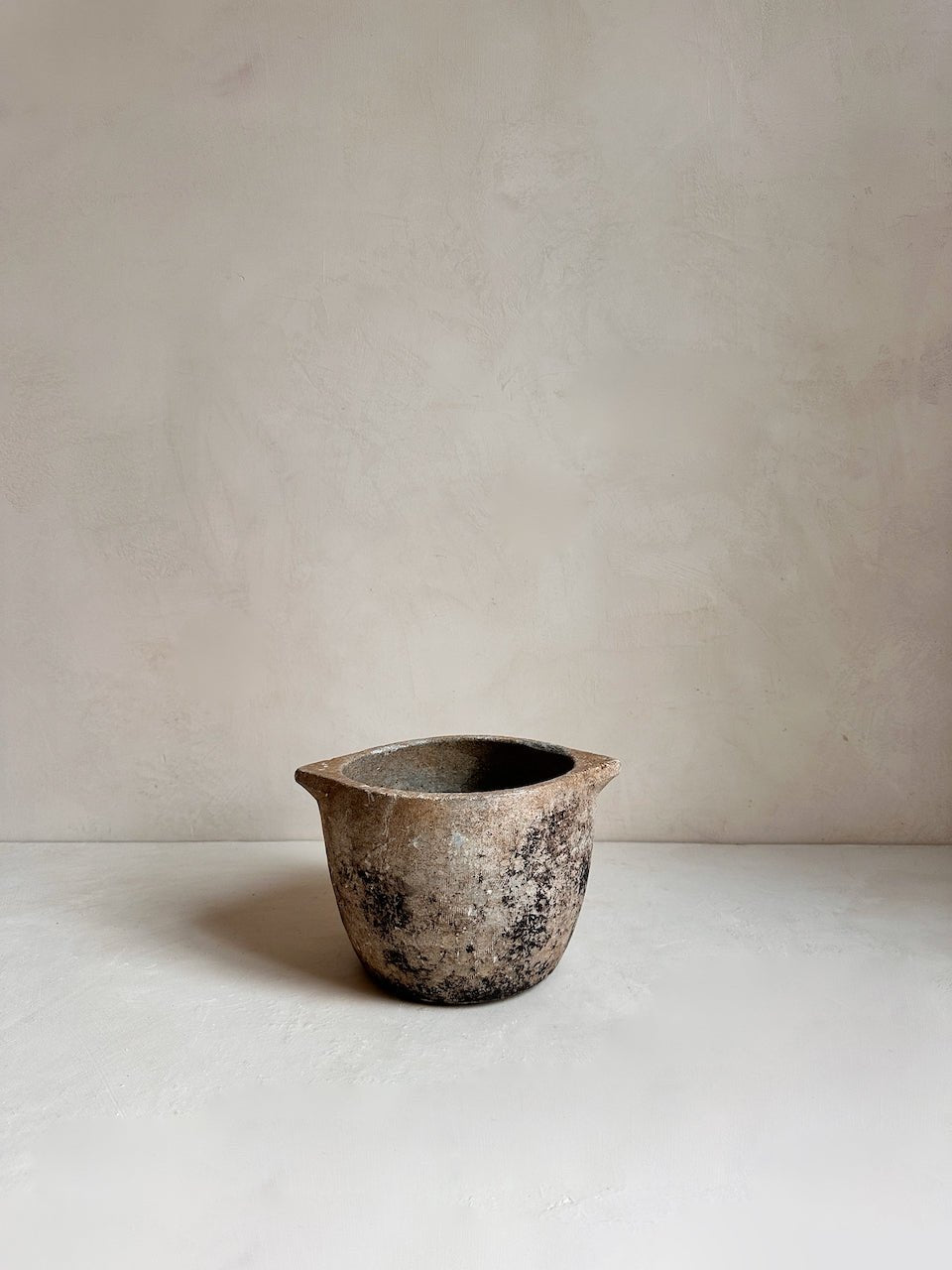 The Corner - Stone bowl N° 59 - Table & Kitchenware