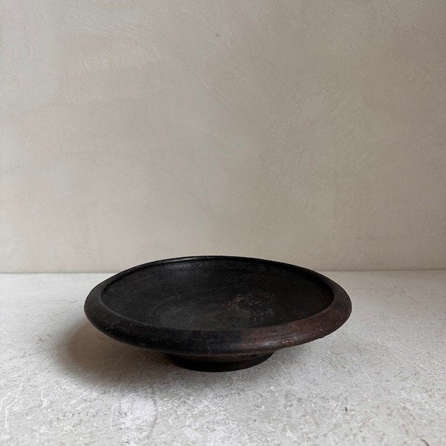 The Corner - Terracotta plate No 1 - 