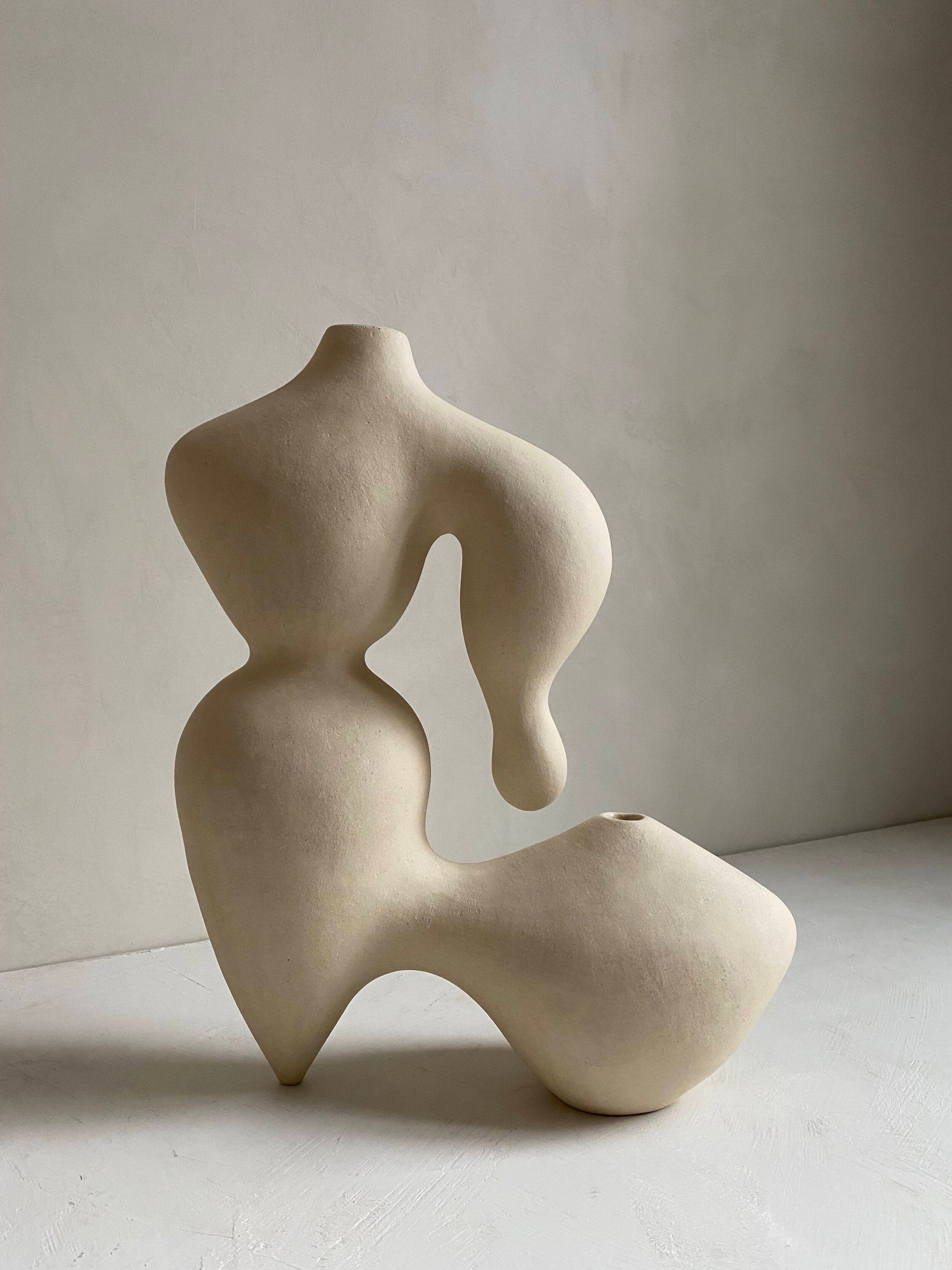 The Corner - Thesium vase - Ceramics