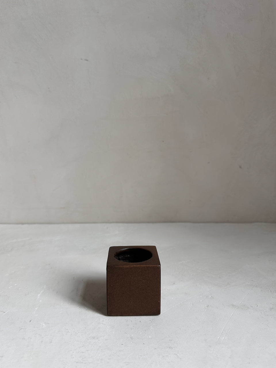 The Corner - Trio of vintage ceramic vases N° 29 - Ceramics