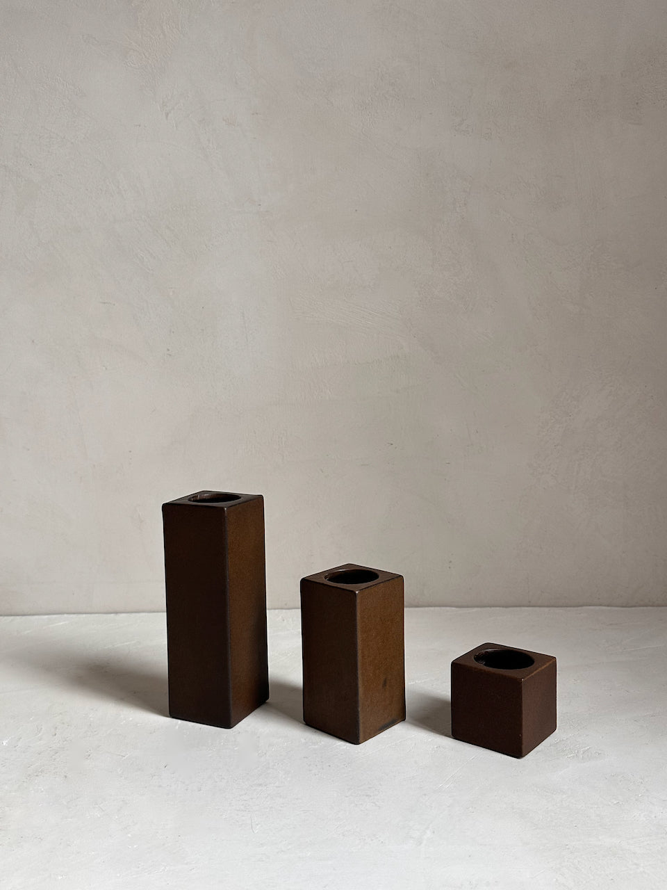 The Corner - Trio of vintage ceramic vases N° 29 - Ceramics