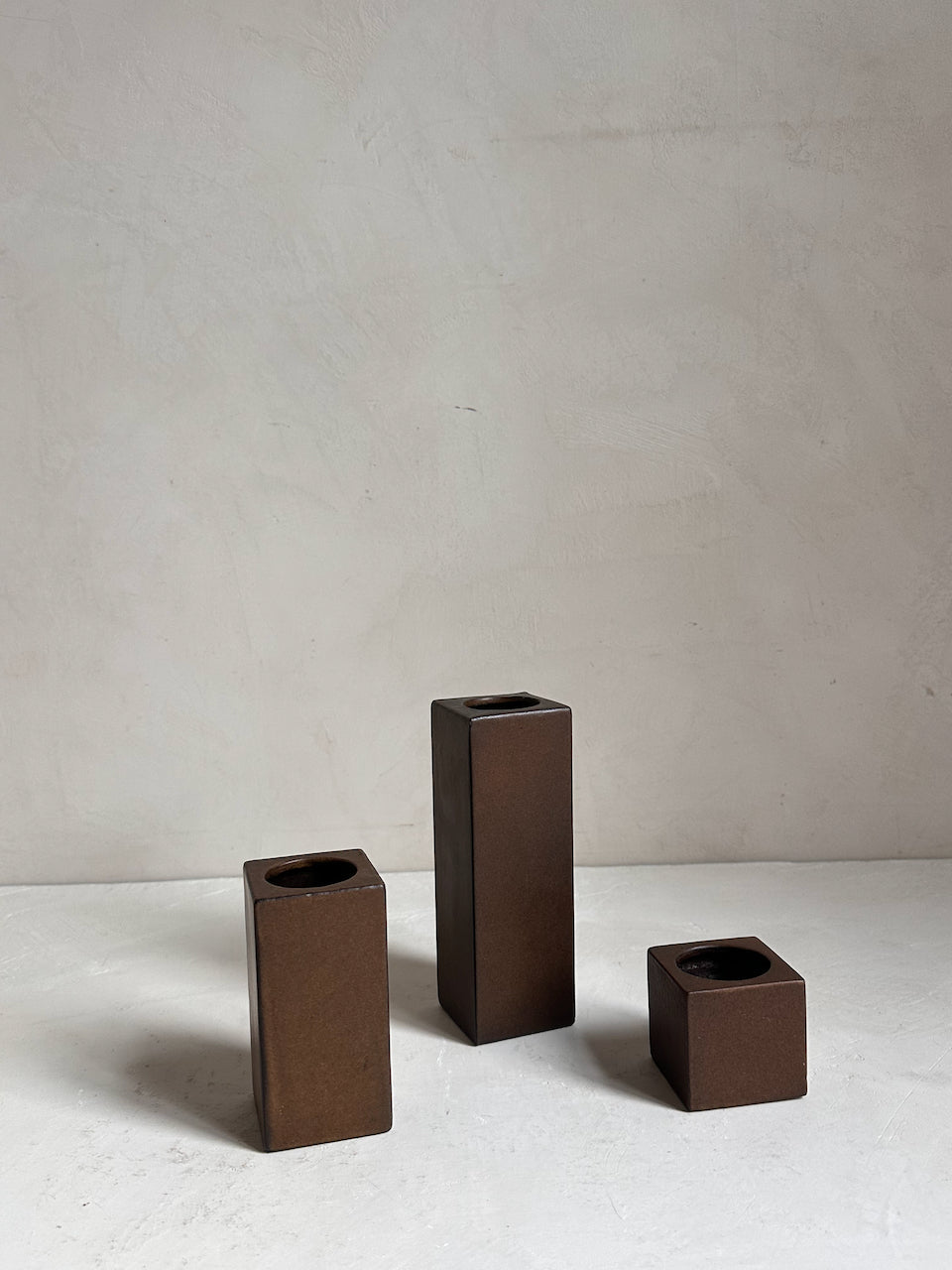 The Corner - Trio of vintage ceramic vases N° 29 - Ceramics