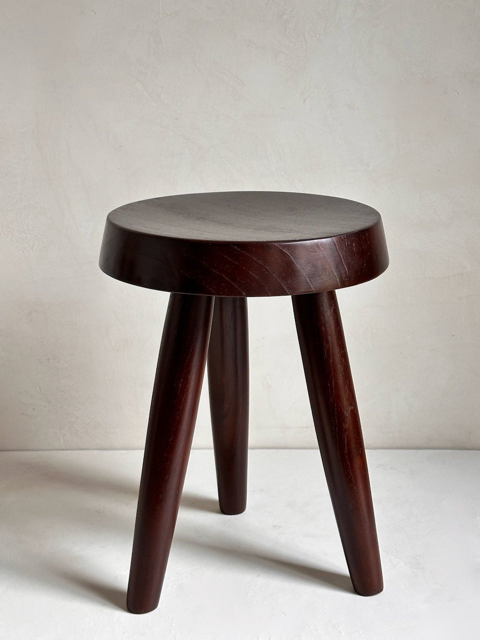 The Corner - Tripod stool Large Heritage Brown - Benches & Stools