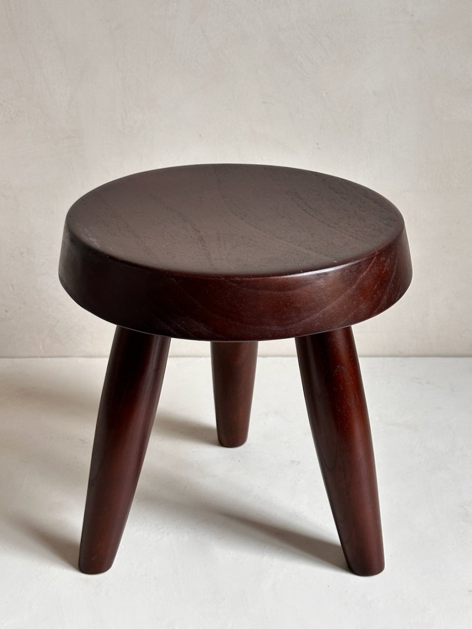 The Corner - Tripod stool Small Heritage Brown - Benches & Stools