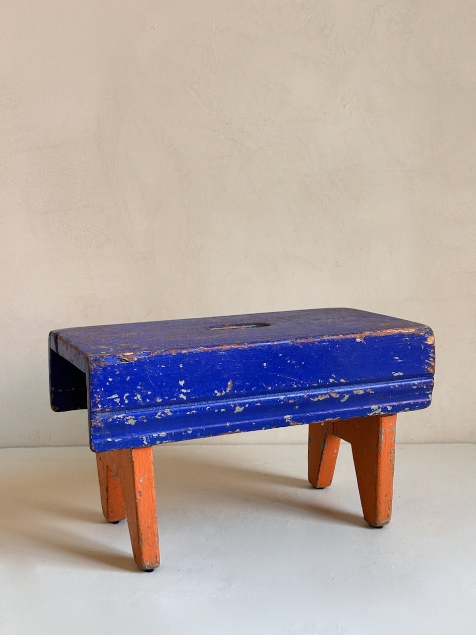The Corner - Vintage Blue stool N° 63 - Benches & Stools