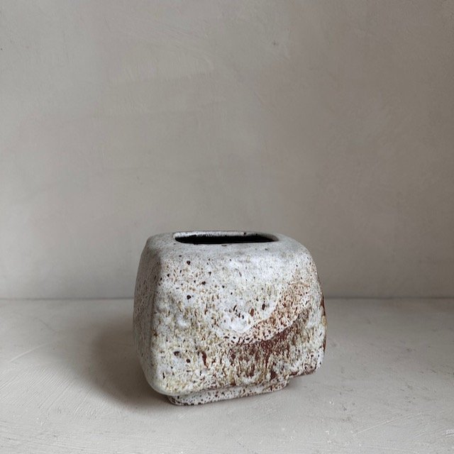 The Corner - Vintage ceramic pot E - Ceramics