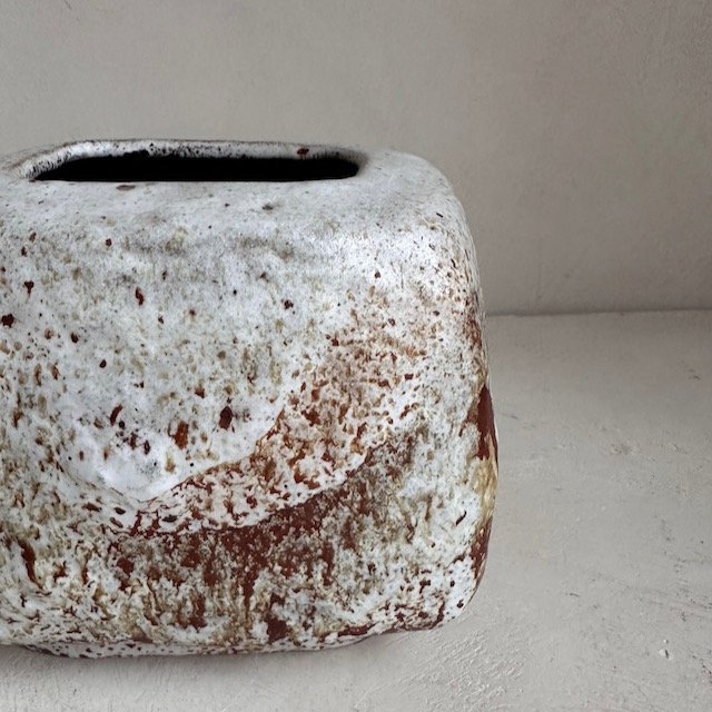 The Corner - Vintage ceramic pot E - Ceramics