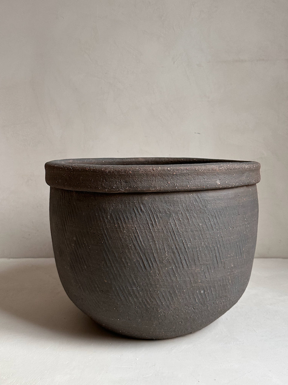 The Corner - Vintage Planter pot N° 1 - Pots & Vases