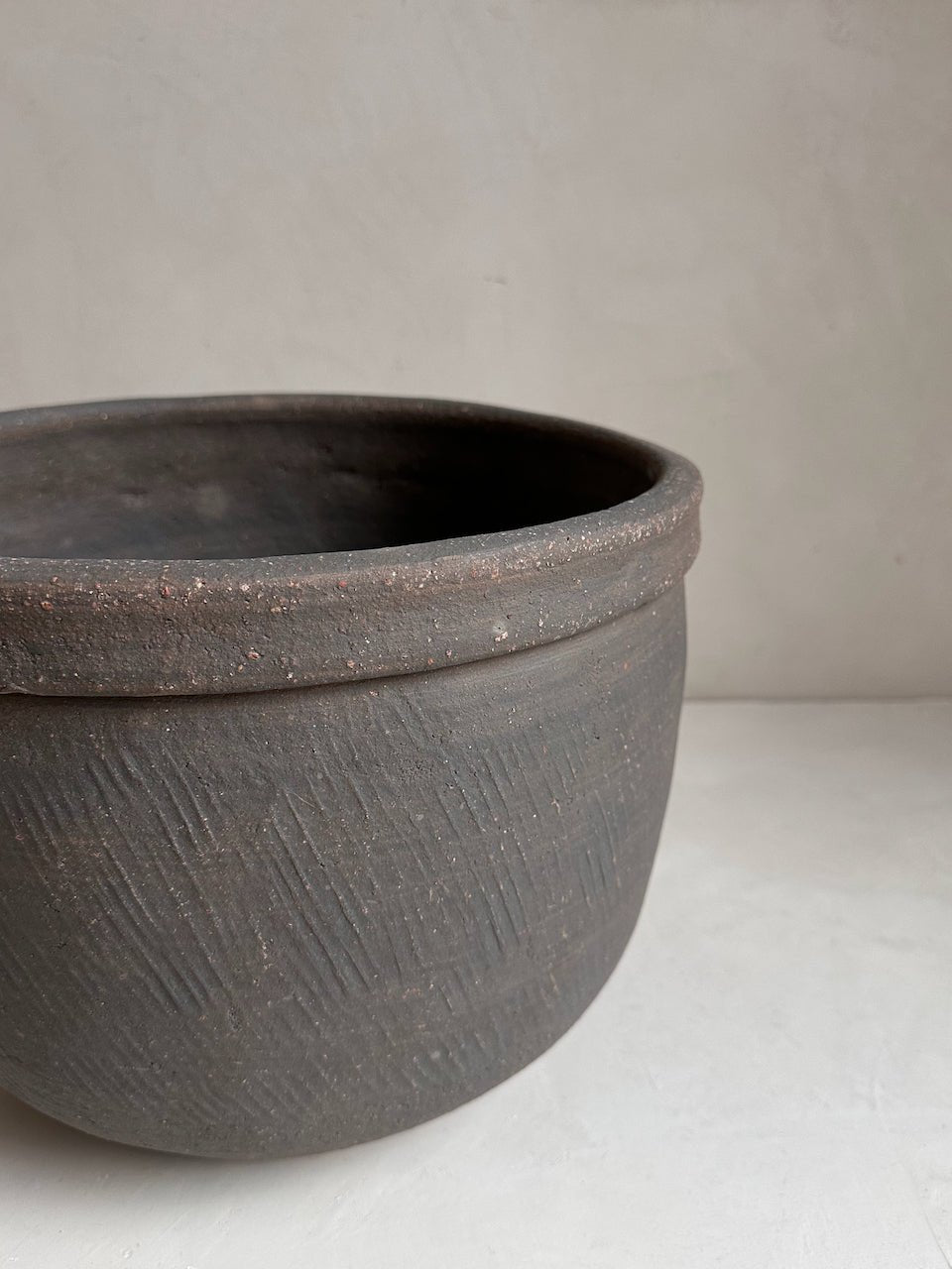 The Corner - Vintage Planter pot N° 1 - Pots & Vases