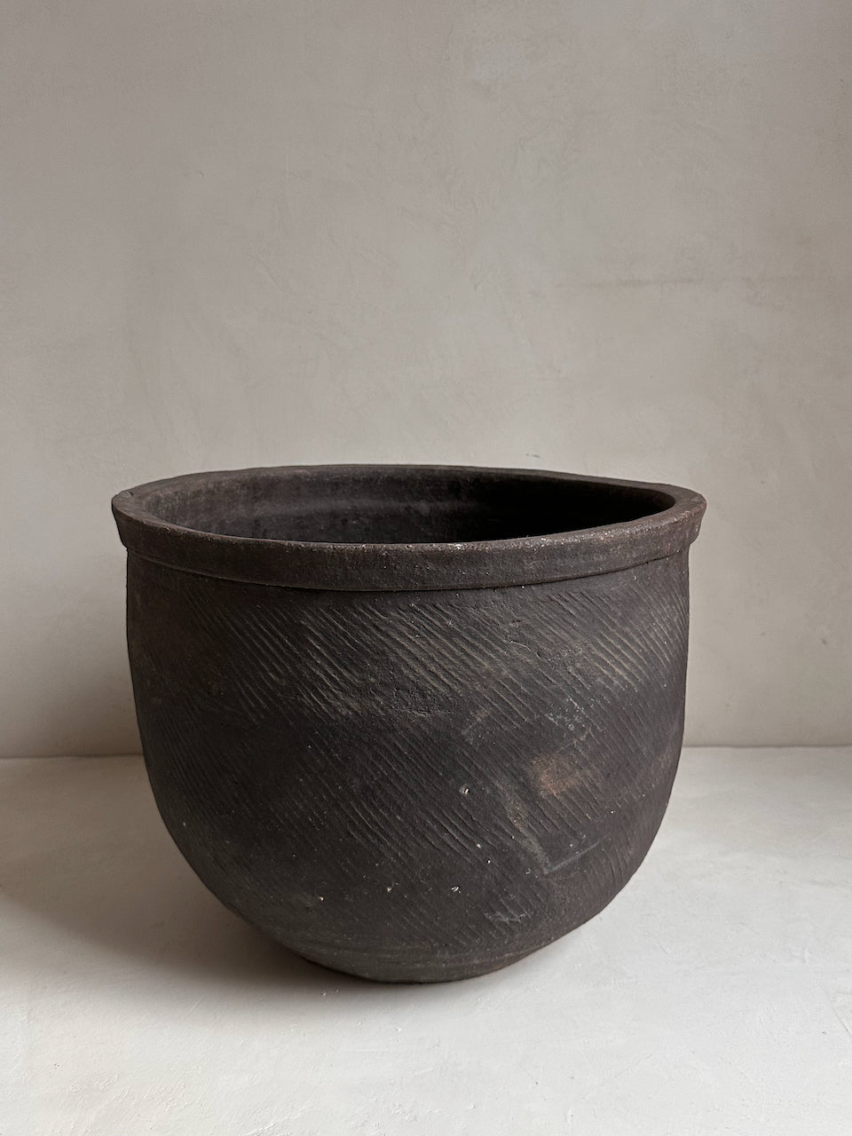 The Corner - Vintage Planter pot N° 2 - Pots & Vases