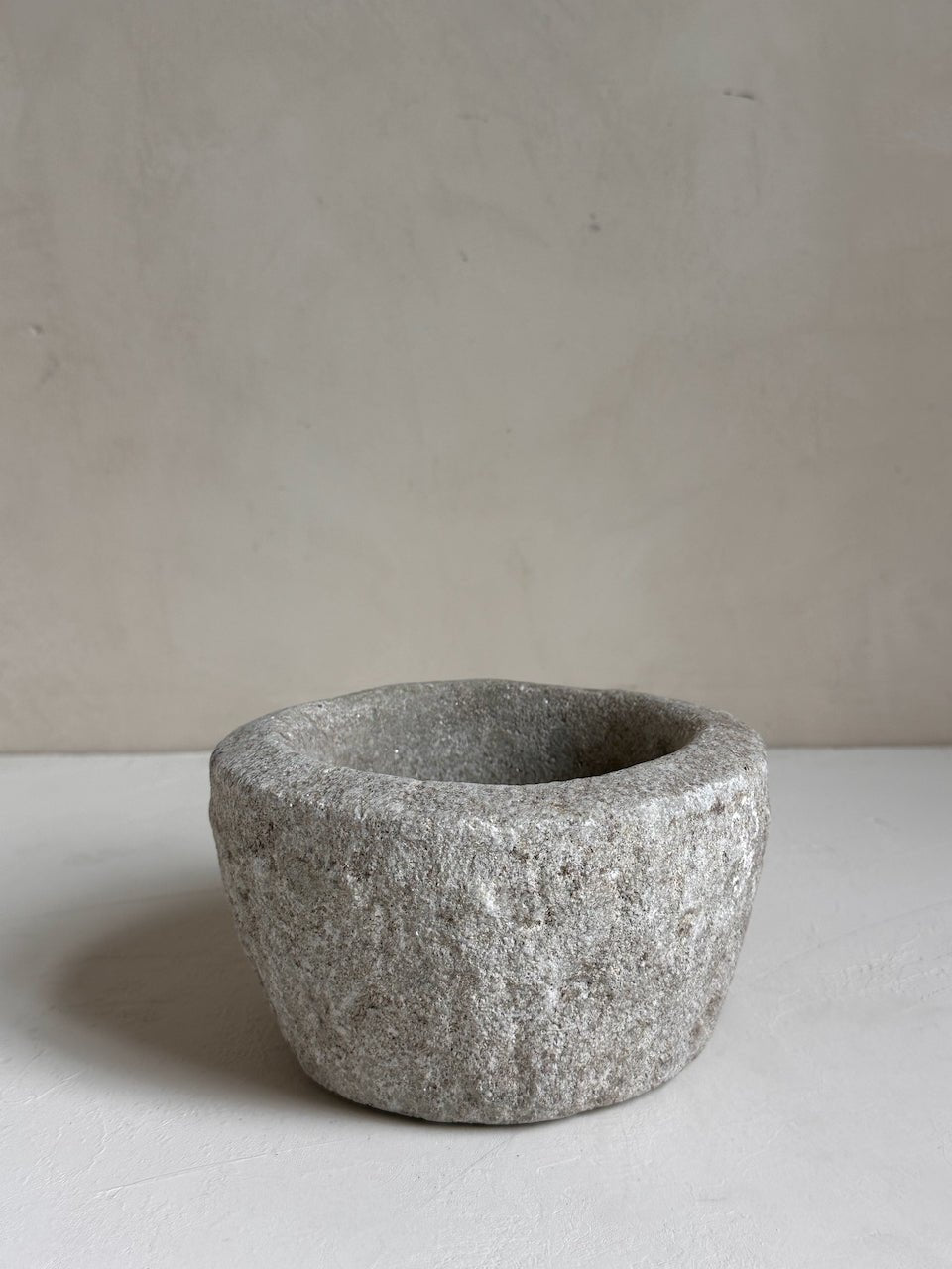The Corner - Vintage stone mortar N° 15 - Table & Kitchenware