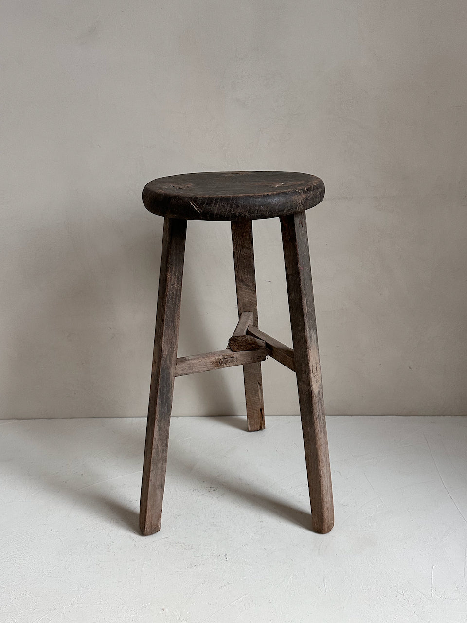 The Corner - Vintage stool N° 62 - Benches & Stools