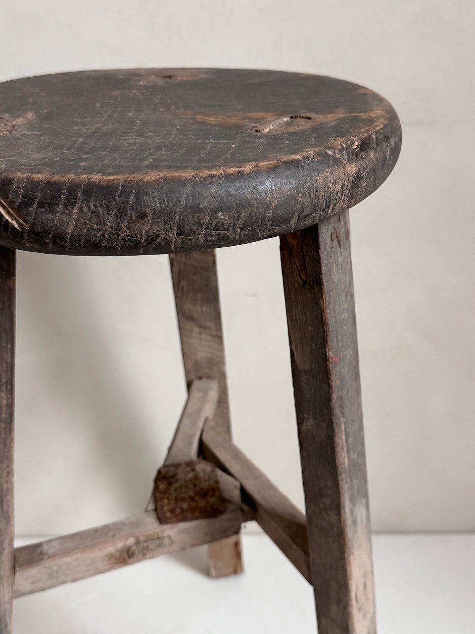 The Corner - Vintage stool N° 62 - Benches & Stools