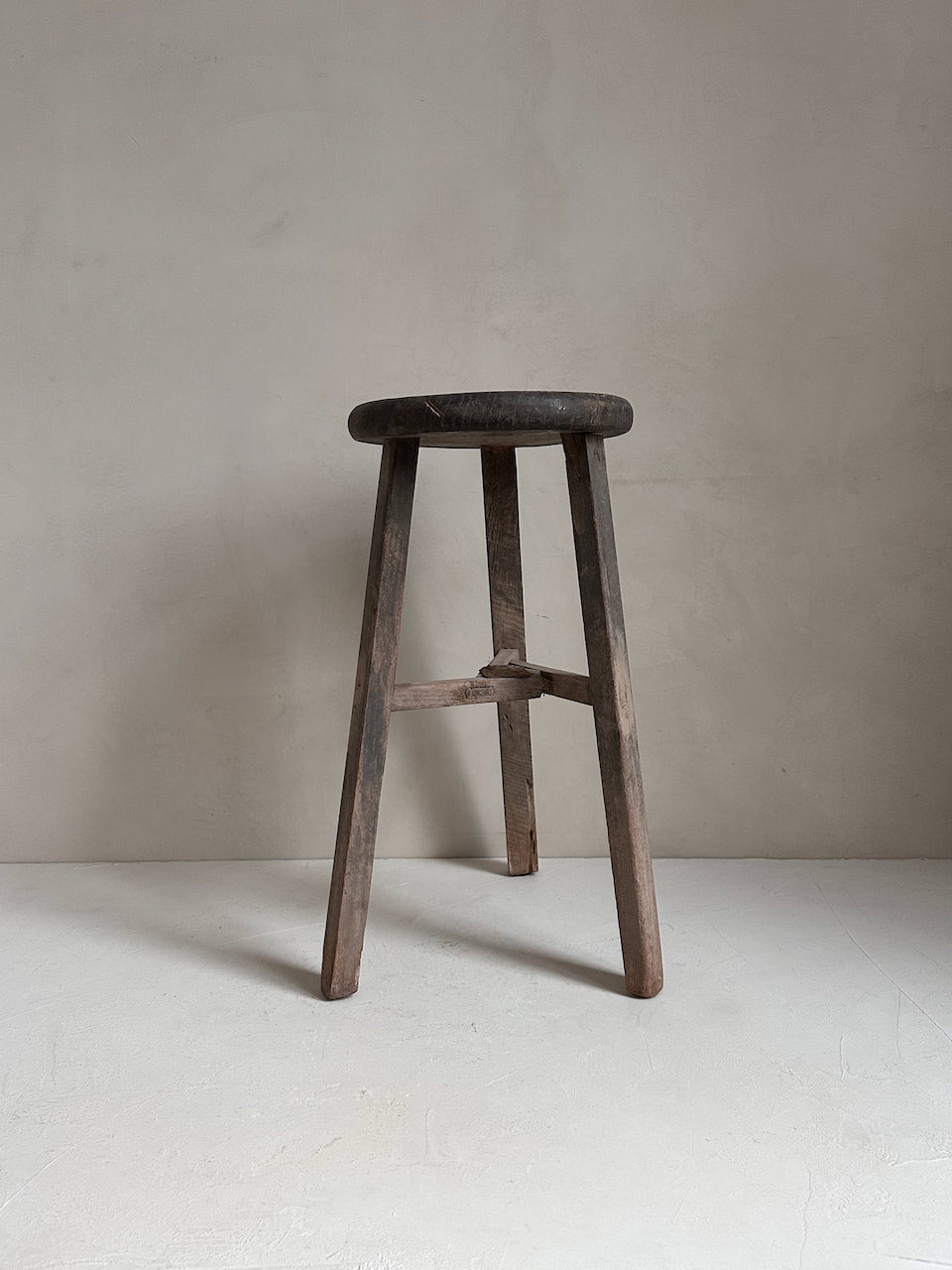 The Corner - Vintage stool N° 62 - Benches & Stools