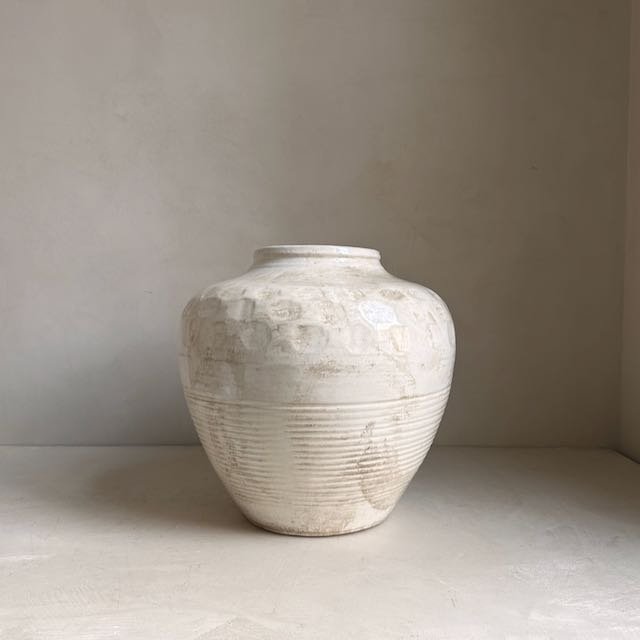 The Corner - White ceramic vase Large - Ceramics