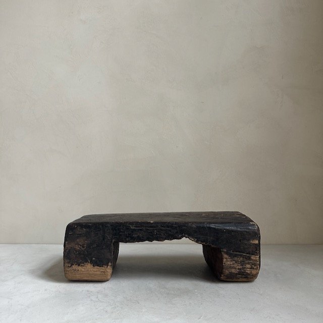 The Corner - Wooden block stool N° 13 - Benches & Stools