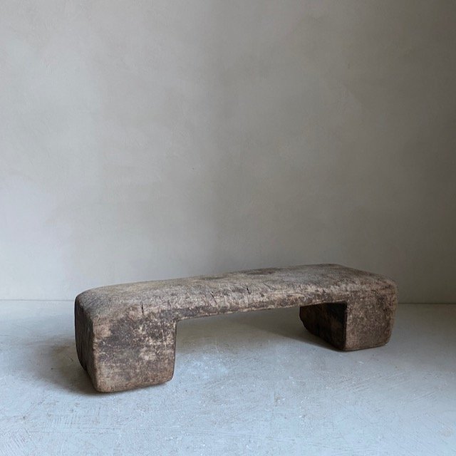 The Corner - Wooden block stool N°1 - Benches & Stools