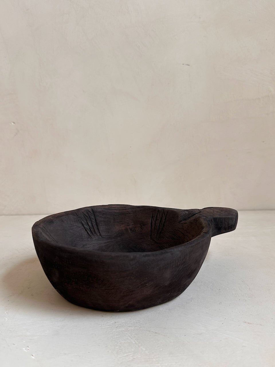 The Corner - Wooden bowl with handle N° 8 - Decoration