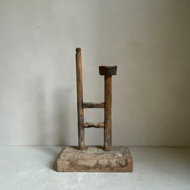 The Corner - Wooden candle stick No 5 - Decoration