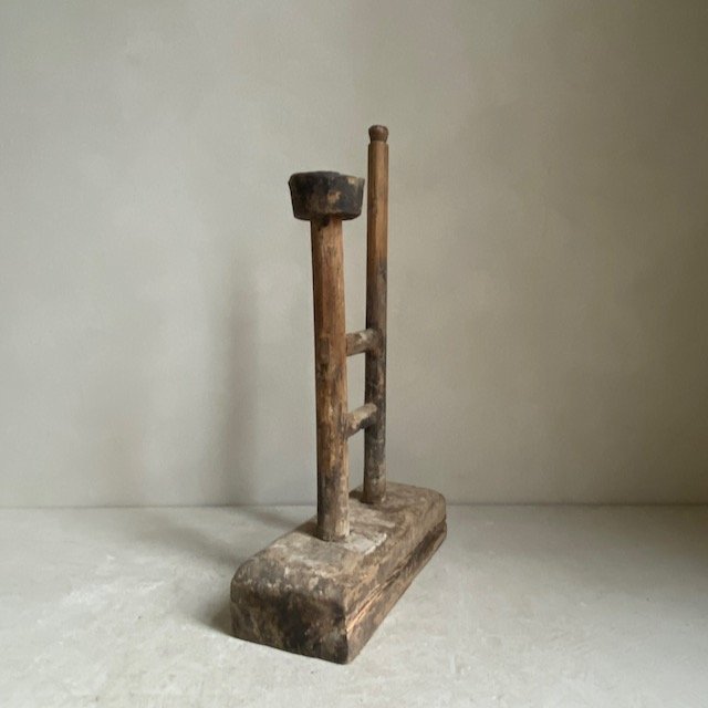 The Corner - Wooden candle stick No 5 - Decoration