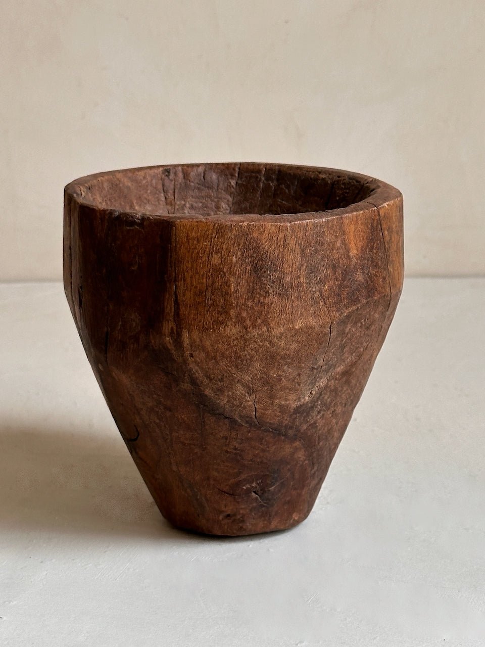 The Corner - Wooden mortar N° 16 A - Decoration