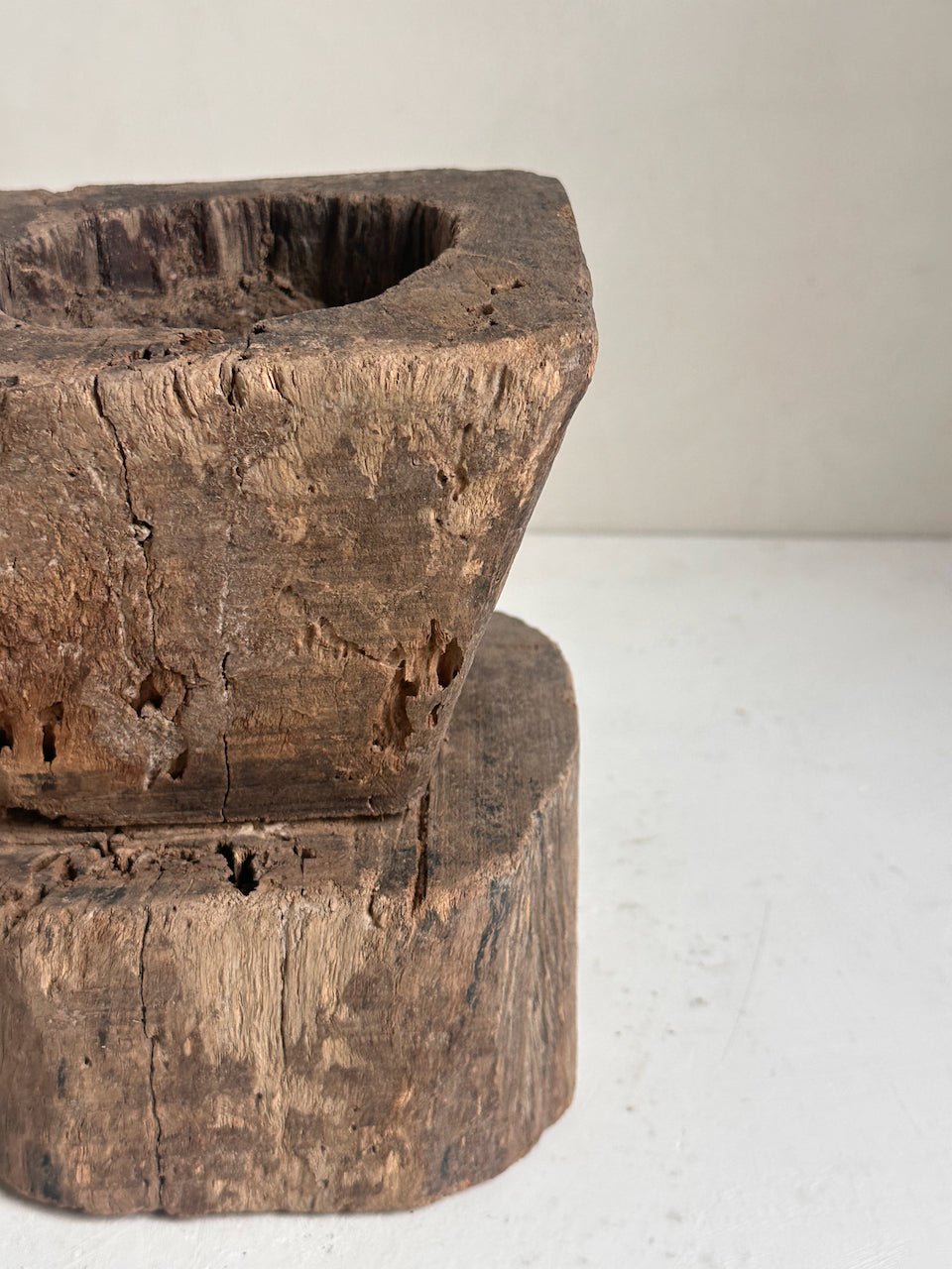 The Corner - Wooden mortar N° 19 - Decoration