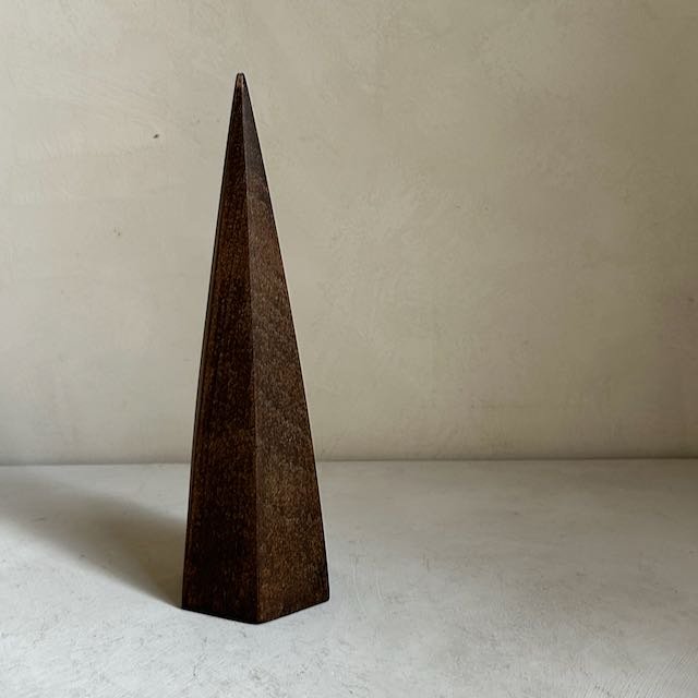 The Corner - Wooden pyramid N°2 - Decoration