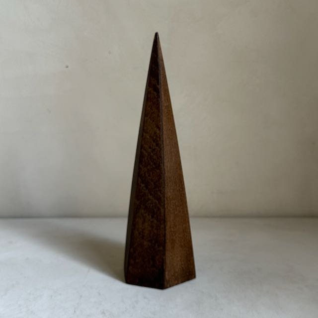 The Corner - Wooden pyramid N°2 - Decoration