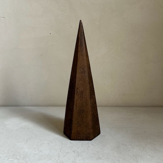 The Corner - Wooden pyramid N°2 - Decoration